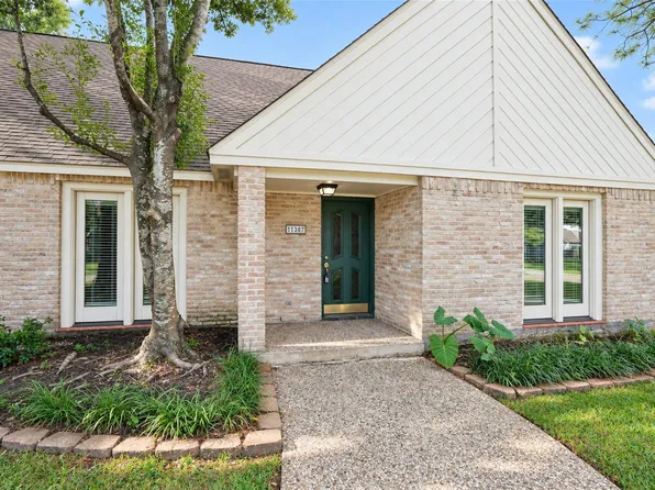 11307 Wickersham Ln, Houston, TX 77077