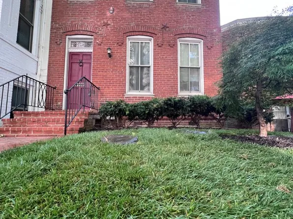 947 25th St NW, Washington, DC 20037