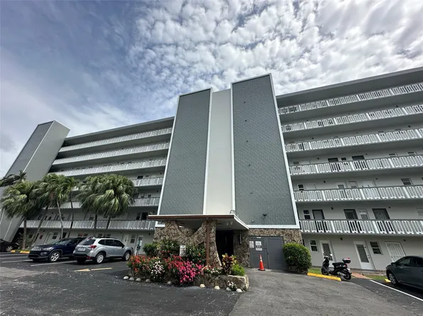 420 NE 12th Avenue #106, Hallandale Beach, FL 33009