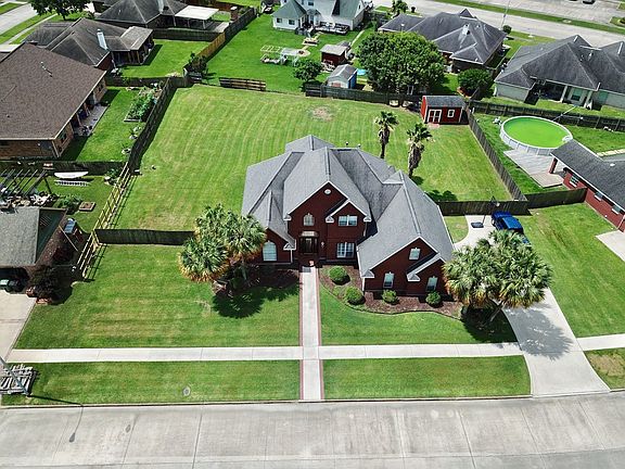 3rd image of 7101 Kelliwood Dr
