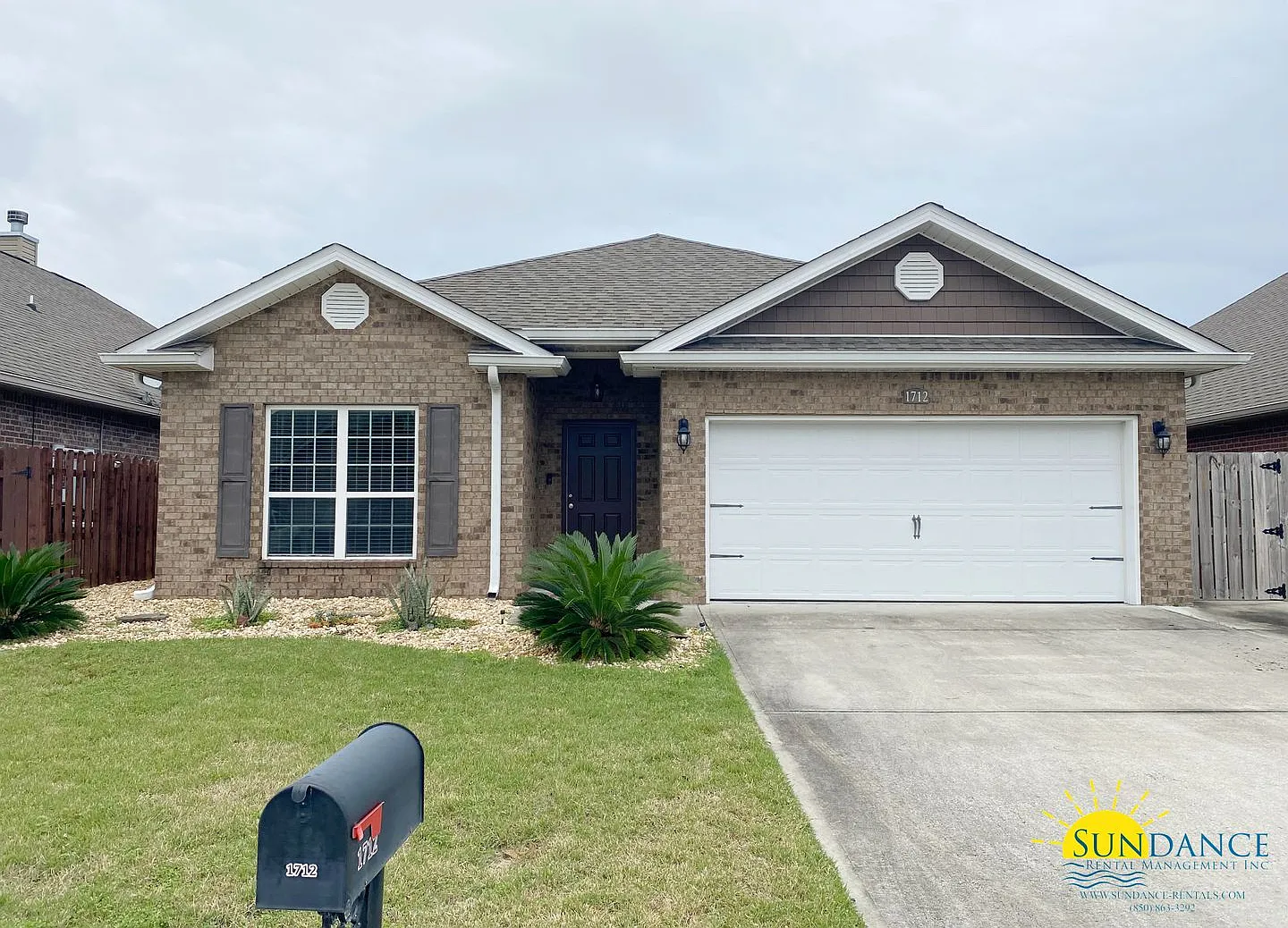 Beautiful Gulf Breeze home in Waterford Sound! — Photo 1