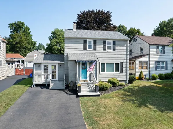 2719 Watson Blvd, Endwell, NY 13760