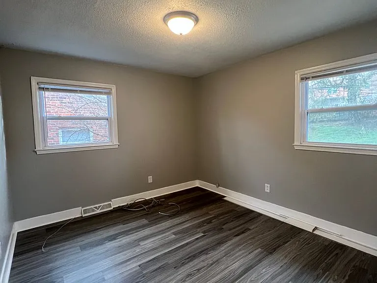 1255 Alexandria Dr #Z3 — Photo 6