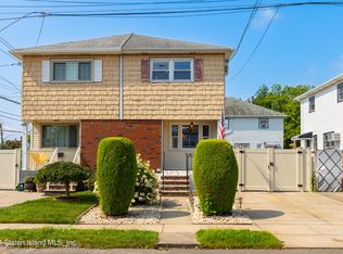 312 Great Kills Rd, Staten Island, NY 10308