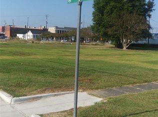 110 E Cleveland St, Dillon, SC 29536