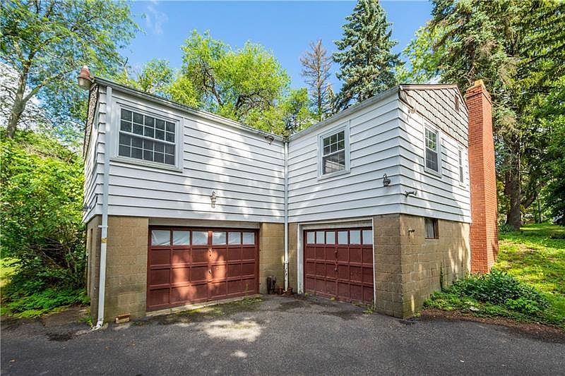 9 Devassie Rd, Mc Kees Rocks, PA 15136 Zillow