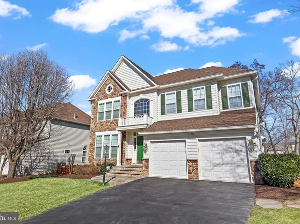 21284 Marsh Creek Dr, Ashburn, VA 20148