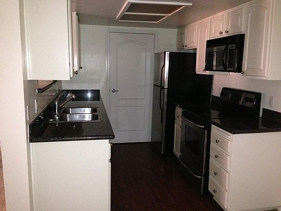 3rd image of 12015 Alta Carmel Ct Unit 310
