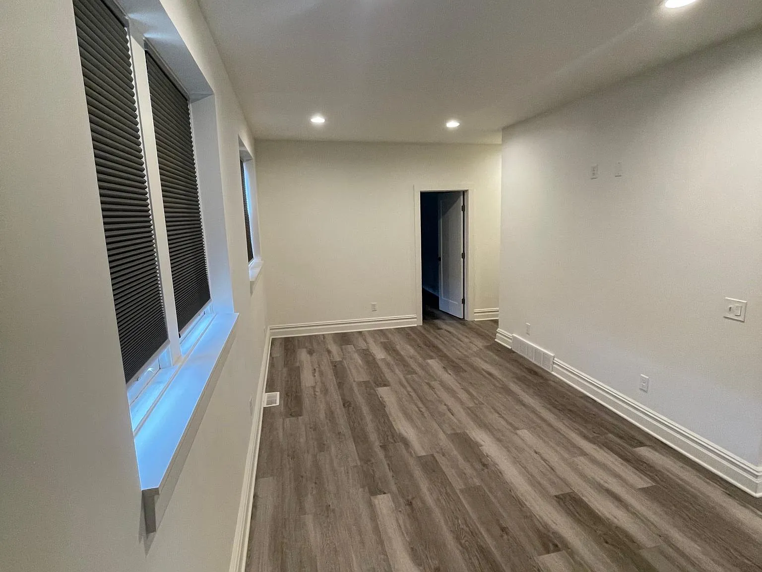2 Virginia Pl — Photo 4