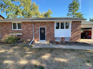 13630 Kenilworth St, Waverly, NE 68462