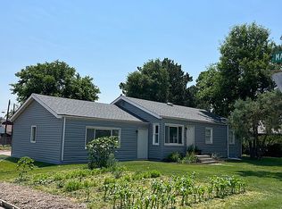490 Oak St, Burlington, CO 80807