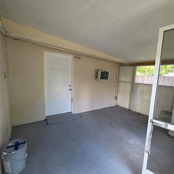 2103 Unity Ave — Photo 25