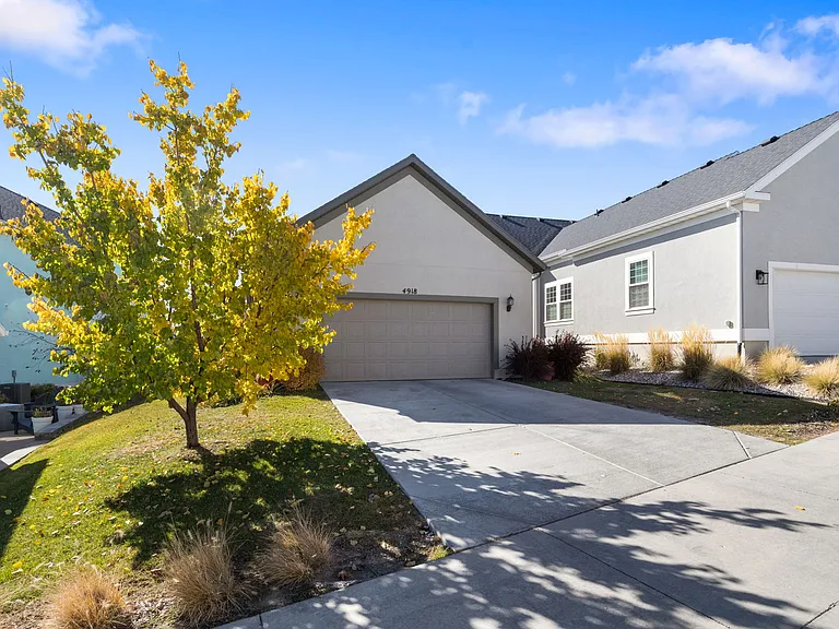 4918 W Beach Comber Way — Photo 37
