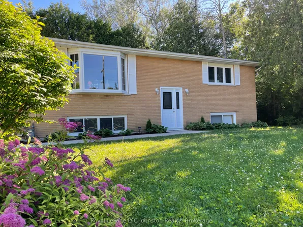 341 Palmerston St, Saugeen Shores, ON N0H 2L0
