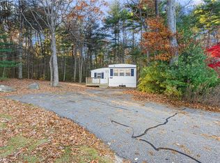 84 Linda Dr, Coventry, RI 02816