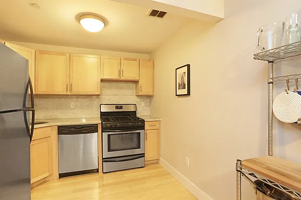 Sold by Corcoran | media 2
