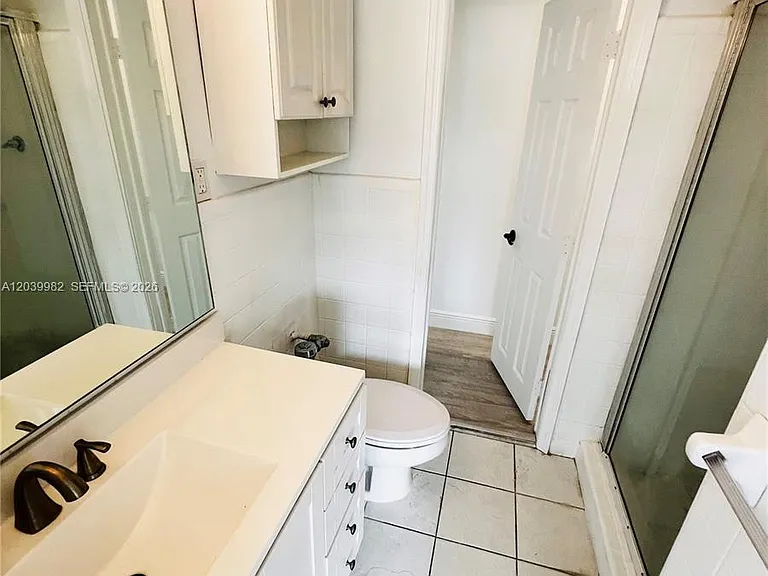 2033 Calais Dr #10 — Photo 20