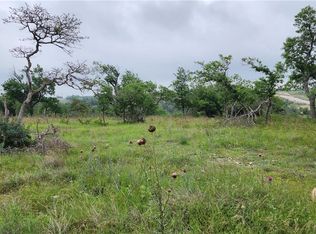 48 Ridgeline Rd, Fredericksburg, TX 78624