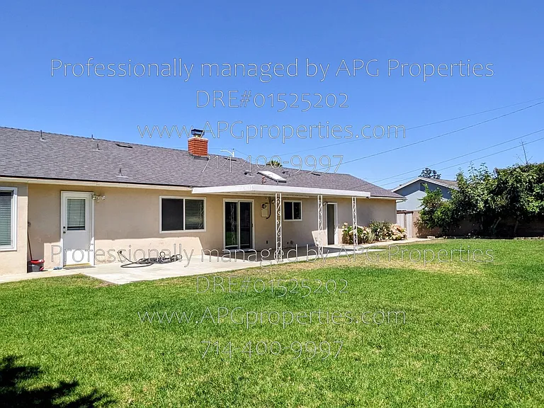 15068 Mountain Spring St — Photo 29