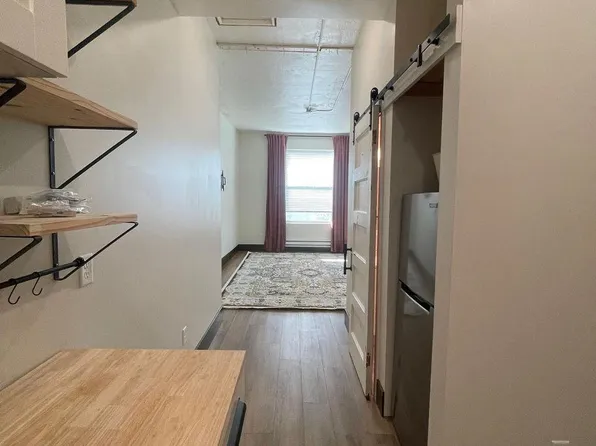 418 Main Ave #A, Brookings, SD 57006