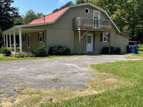 3rd image of 83 Smith Rd