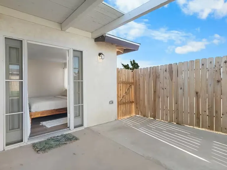 7607 Lucerne Vista Ave — Photo 25