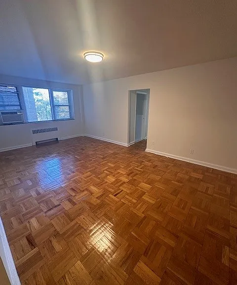 PEL-315 Living Room PEL-315 Living Room