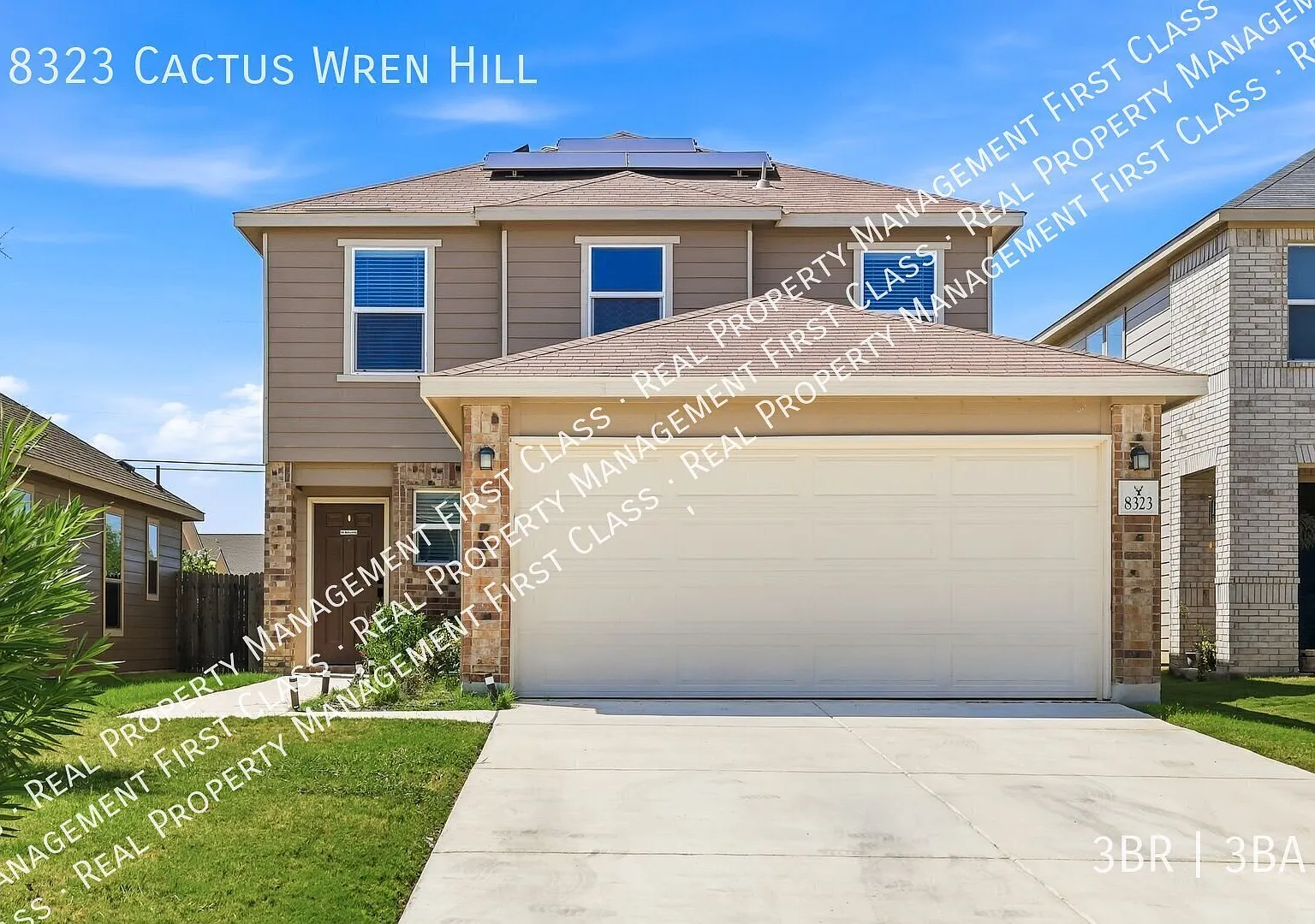 3 Bed, 2.5 bath in Calbrea Reserve with Solar panels! — Photo 1