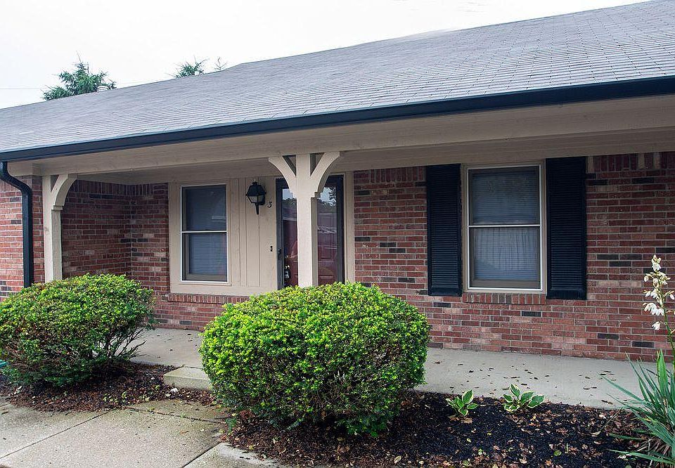 1st image of 321 Penn St APT 10