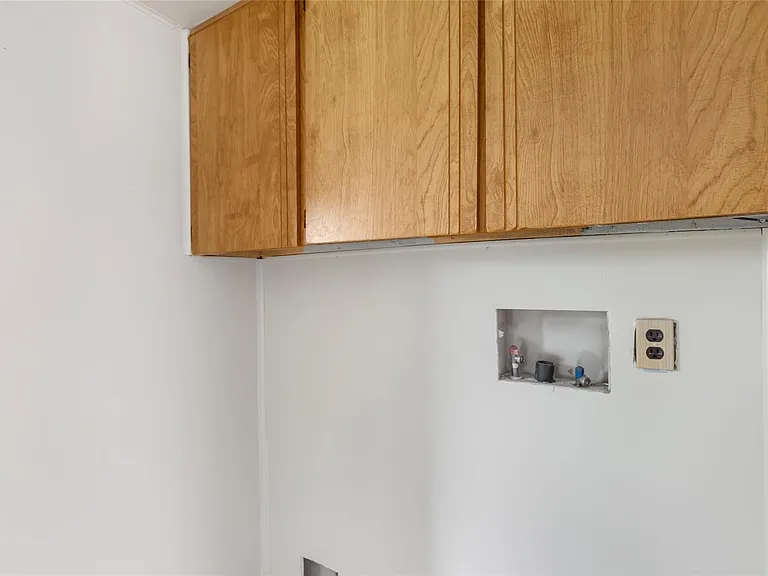 204 1/2 Kerry Rd — Photo 15