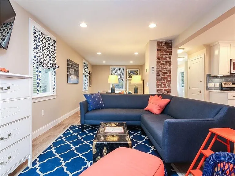13 Lucas Ave — Photo 6