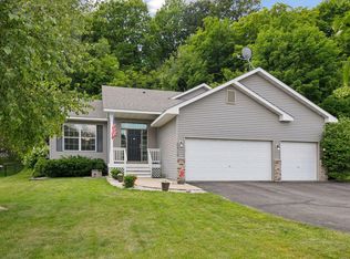 2312 Valley View Rd, Shakopee, MN 55379