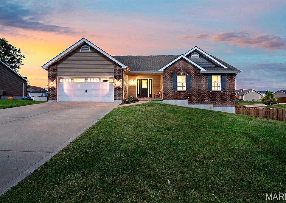 1st image of 110 Keystone Dr