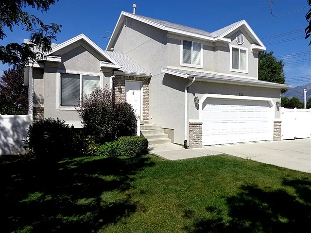 234 W Beverlee Ann Dr