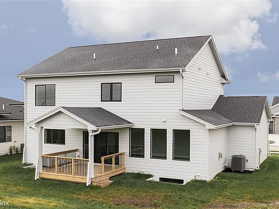 16419 Deerview