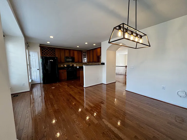 4359 Palton Dr — Photo 10