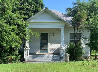 418 Culberson, Sabinal, TX 78881