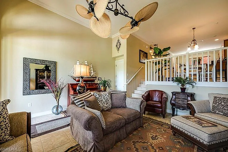 2 bed, 2.5 bath, 1176 sqft, $5,800 — Photo 4