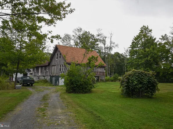 18 Landimer Ln, Mount Storm, WV 26739