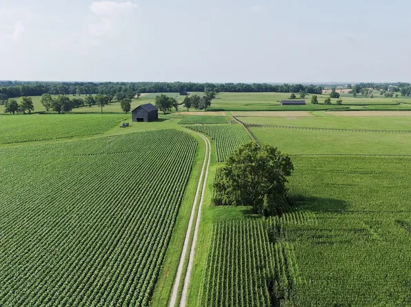 1700 Shannon Run Rd, Versailles, KY 40383