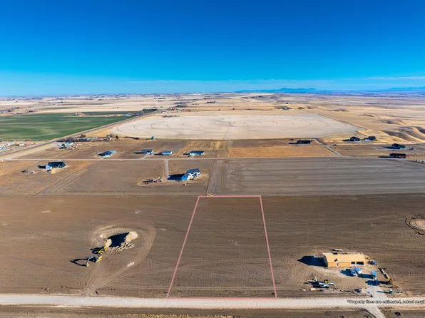 41 Country Squires Ln, Fairfield, MT 59436