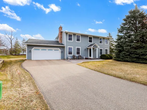 8901 Vincent Pl, Bloomington, MN 55431