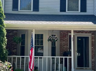 33 Greenridge Cir, Newtown, PA 18940