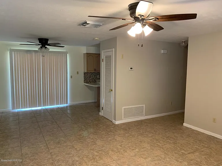 530 Allen Dr — Photo 14