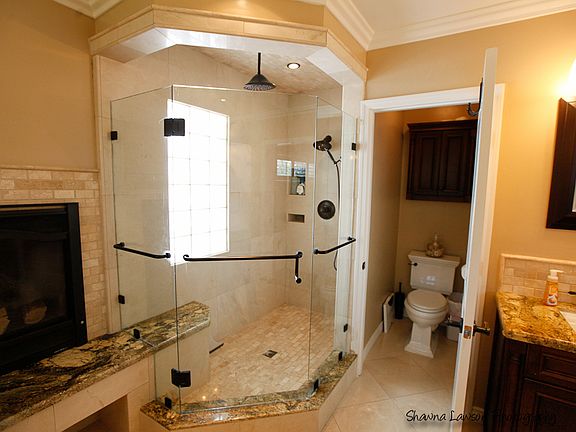 Luxury 3 Head Shower