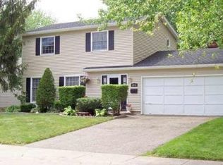 5015 Blackford Dr W, South Bend, IN 46614