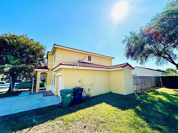 2nd image of 16534 SW 97th Ter