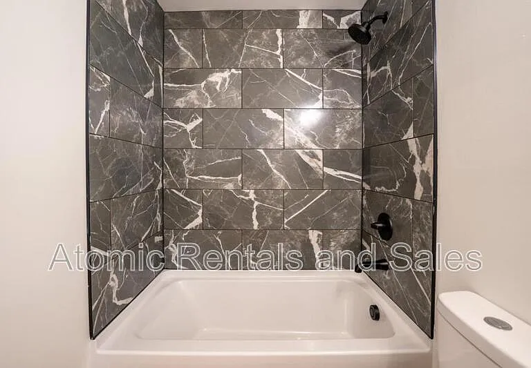 1144 Lake City Hwy — Photo 3