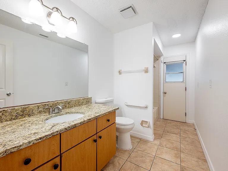4914 Samoa Cir — Photo 14