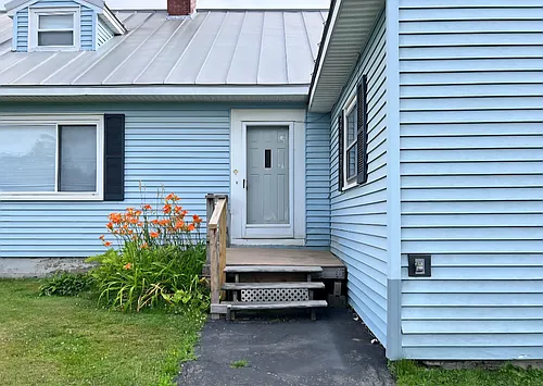 8 Cushman Rd Photo 1